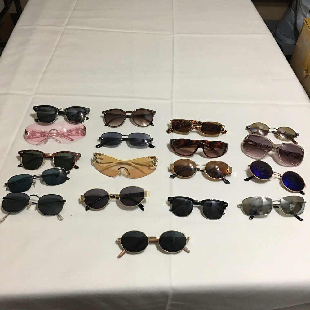 Lot of 18 Sunglasses Unisex Multicolor Mix Styles Rimless Clubmaster Wrap Sport